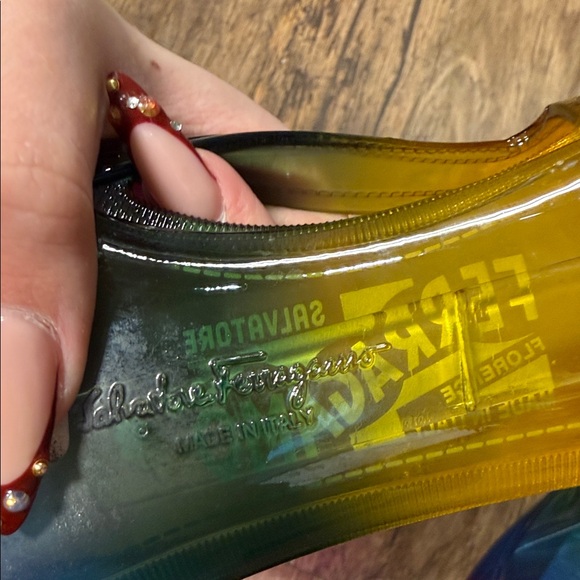 Salvatore Ferragamo Women's Gradient Flats with Bow - Picture 3 of 5